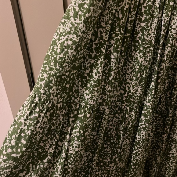 Abercrombie and Fitch green dress - Picture 6 of 7